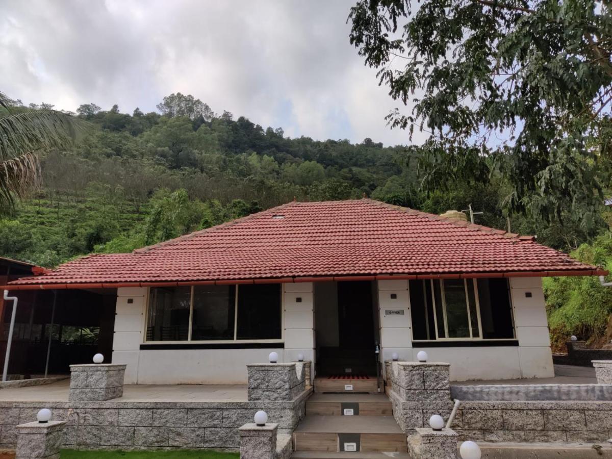 Forest And River Edge Resort Kannur ภายนอก รูปภาพ