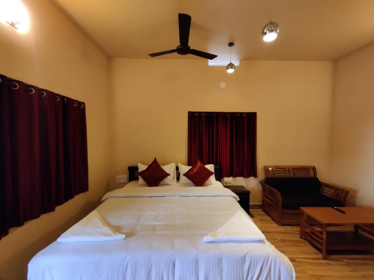 Forest And River Edge Resort Kannur ภายนอก รูปภาพ