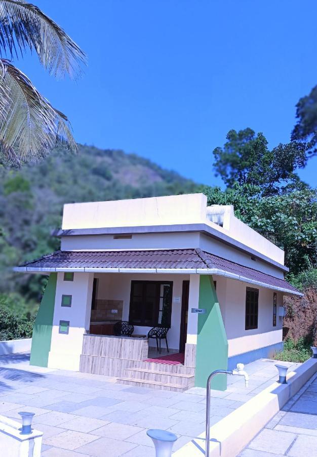 Forest And River Edge Resort Kannur ภายนอก รูปภาพ