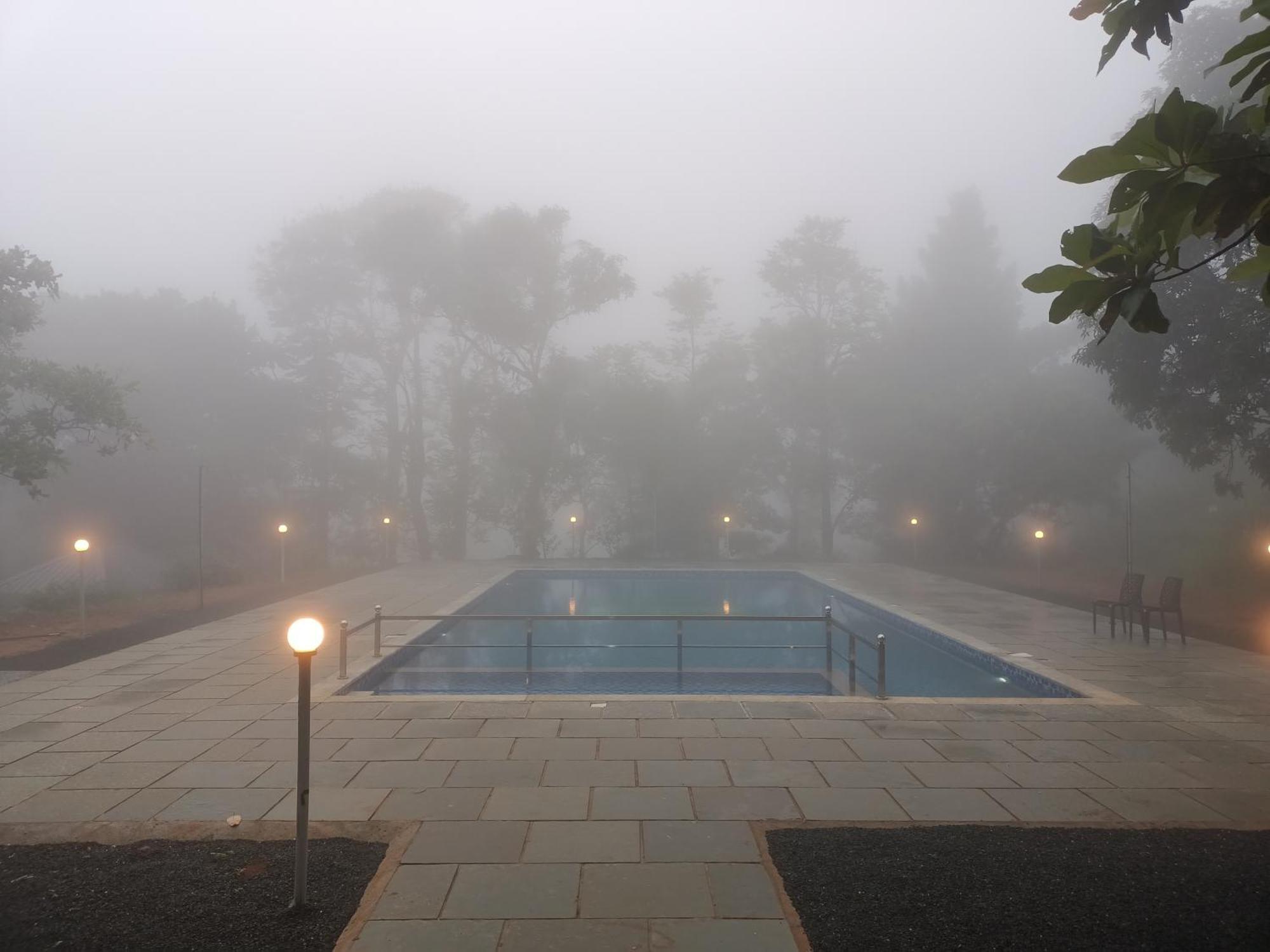 Forest And River Edge Resort Kannur ภายนอก รูปภาพ