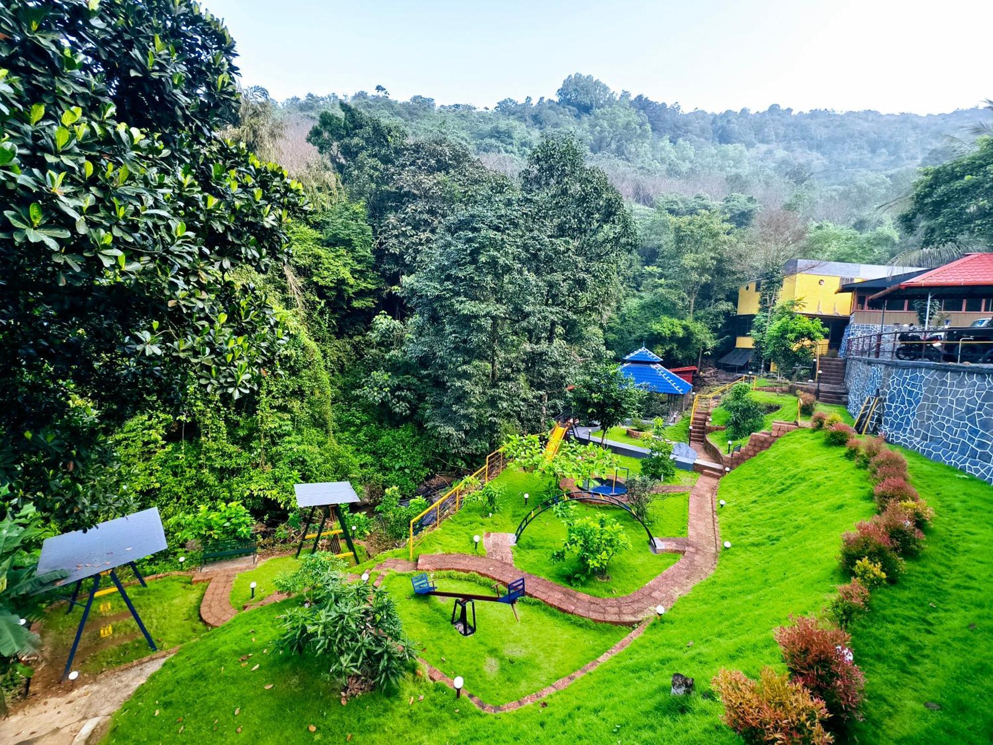 Forest And River Edge Resort Kannur ภายนอก รูปภาพ